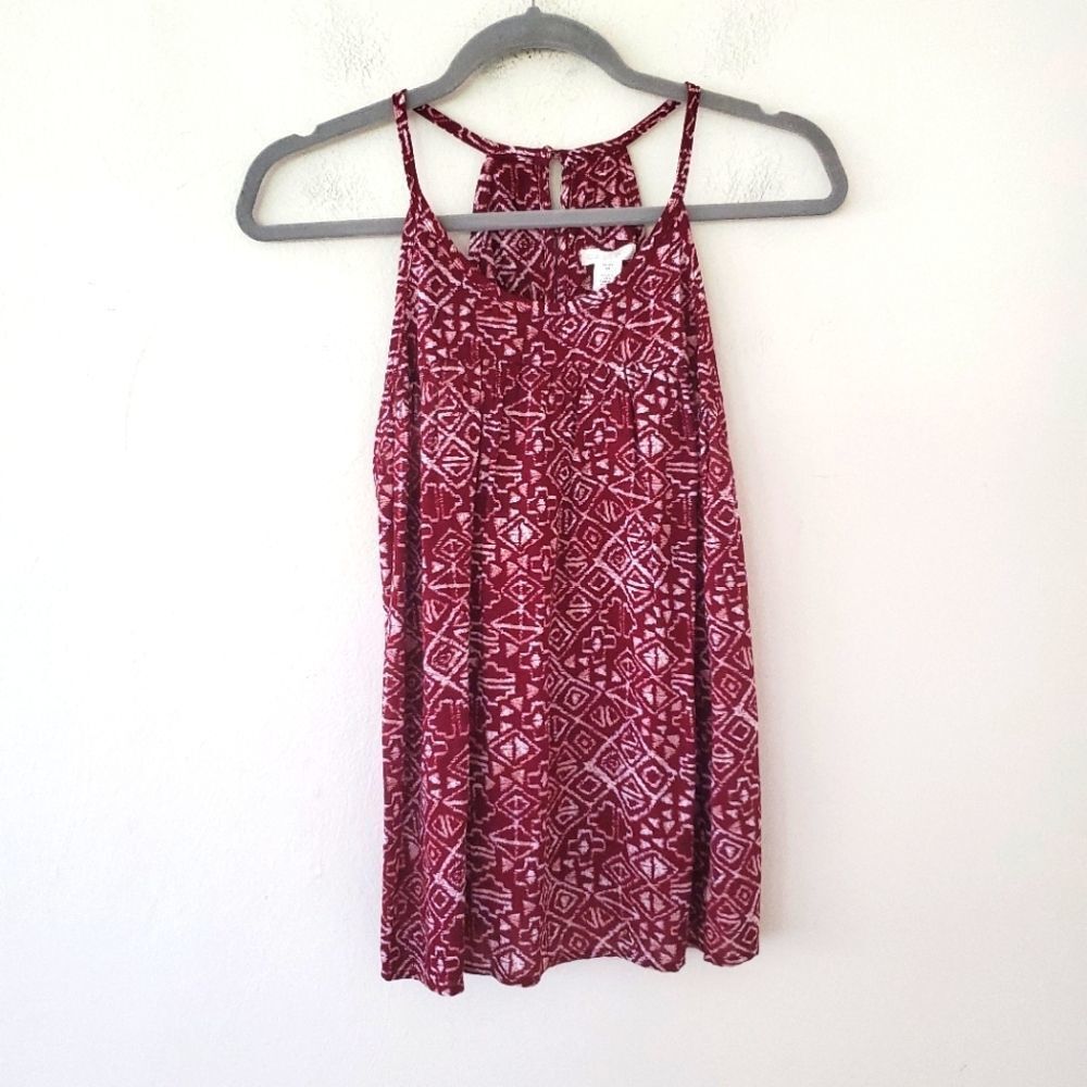 *Caslon Burgundy Aztec Print Top Xs